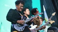 Masih ada banyak lagi musisi yang akan tampil seperti Project Pop, Hindia, dan Vierratale. Juga ada Red Velvet yang akan tampil sebagai bintang utama pada hari ini di panggung Special Show.