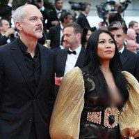 Acara premier Top Gun: Maverick bertaburan bintang. Turut hadir, para aktor dan aktris utamanya, seperti Tom Cruise dan Jennifer Conelly. A night to remember, tulis perempuan 48 tahun itu kepada 1,9 juta pengikutnya di Instagram. Penampilan tersebut lantas mengundang pujian dari netizen.  (Foto: Stephane Cardinale-Corbis via Getty Images)