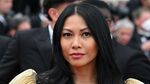Anggun C Sasmi Glamor dengan Nuansa Emas di Cannes