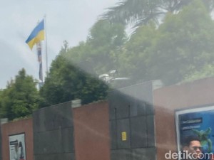 Kedubes Inggris Kibarkan Bendera LGBT di RI, Bagaimana dengan Malaysia?