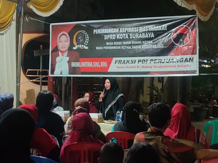 DPRD Surabaya
