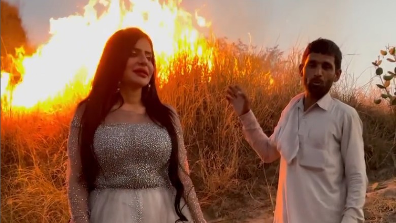 Humaira Asghar, TikToker dihujat karena bakar hutan demi konten media sosial.