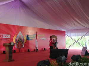 Jokowi Ungkap Alasan Minta Projo Ojo Kesusu soal Arahan Jelang 2024