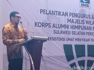 Pelantikan KAHMI Sulsel, Doli Kurnia Ingatkan Kader-Gubernur Bangun Kemitraan