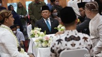 Wali nikah dalam pernikahan tersebut adalah ayah Masayu Clara langsung. (Foto: Palevi/detikcom) 