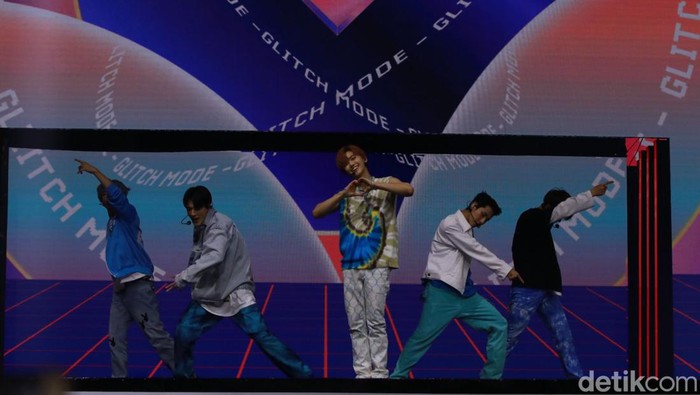 Melihat Lagi Aksi Panggung NCT Dream di Allo Bank Festival