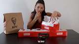 Ajaib! Wanita Ini Mampu Habiskan 4 Paket Ayam Goreng KFC dalam 12 Menit