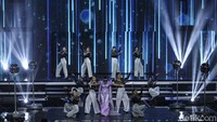 Aksi panggung KD di Allo Bank Festival 2022 suskes membuai penonton.