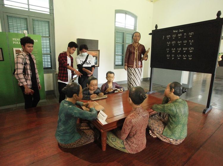 Potret Pameran Retrospeksi Peringati Hari Kebangkitan Nasional