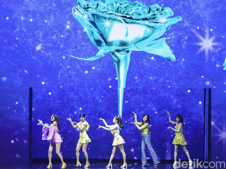 Red Velvet Tampil Memukau di Panggung Allo Bank Festival 2022