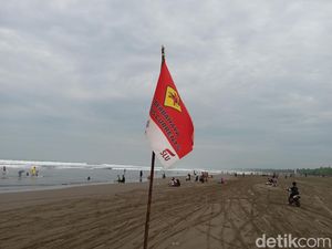 Traveler Plis Deh, Jangan Lewati Zona Merah di Pantai Pangandaran