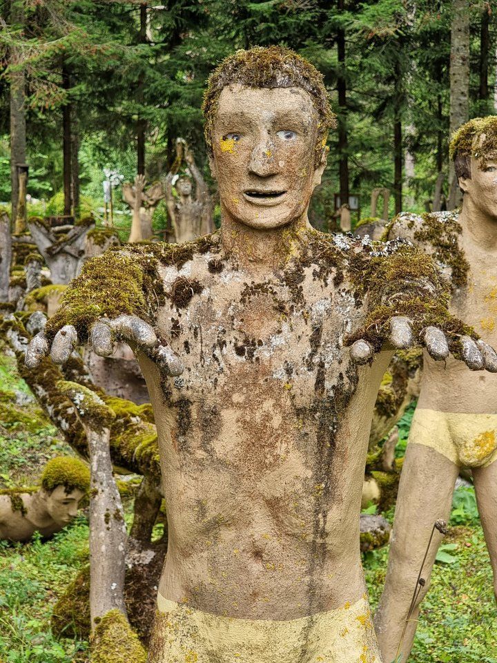 Taman Patung Parikkala