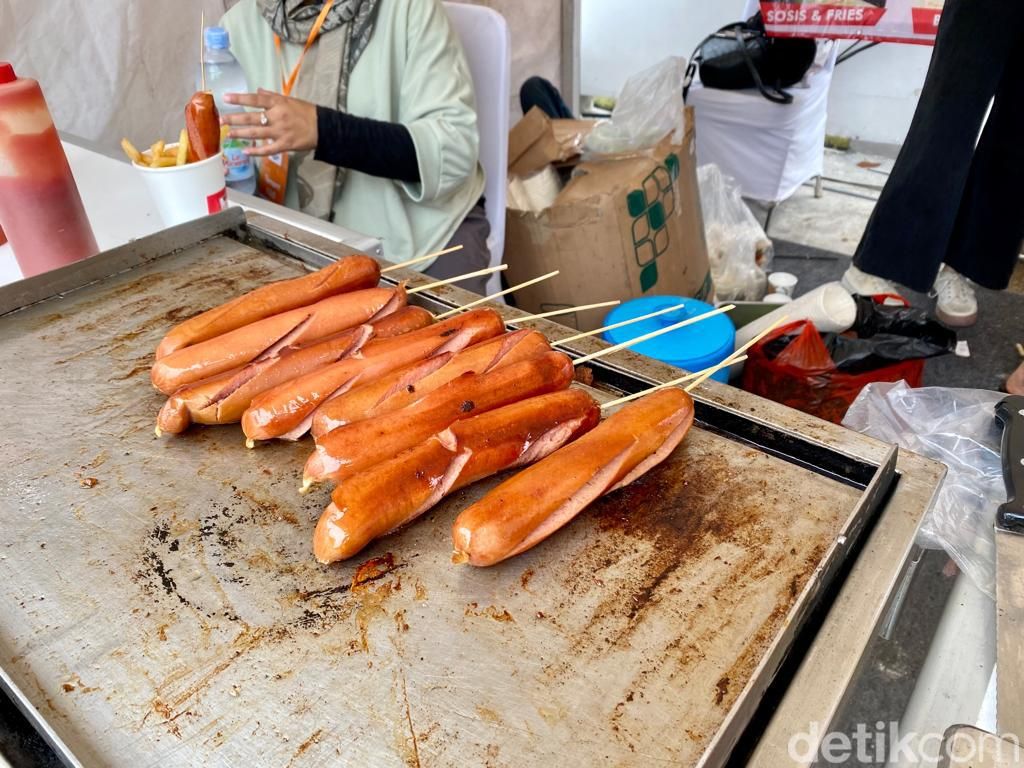 Tenant kuliner di Allo Bank Festival 2022