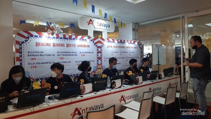 Booth AntaVaya di Allo Bank Festival