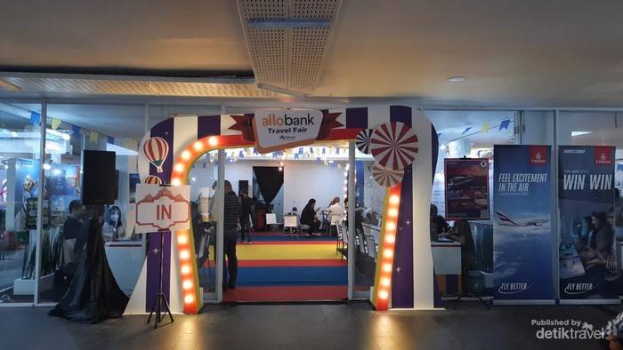 Booth di travel fair di Allo Bank Festival