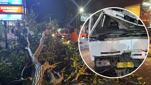 Truk molen bernopol D 9458 VC mengalami kecelakaan di depan RS Bali Jimbaran, Jalan Kampus Unud, Kuta Selatan, Badung, Jumat (20/5/2022), sekitar pukul 20.00 Wita.