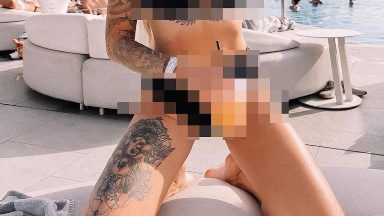 Bule bali viral tato dewa Ganesha di paha Bule bali viral tato dewa Ganesha di paha