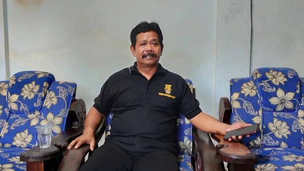 Kades Bayu, Kecamatan Songgon, Banyuwangi, Sugito