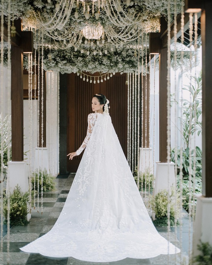 Maudy Ayunda Maudy Ayunda menikah pada Minggu (22/5/2022).
