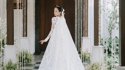 8 Momen Indah Pernikahan Maudy Ayunda dan Jesse Choi, Bernuansa Putih