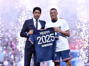LaLiga Minta Kontrak Baru Mbappe di PSG Dicabut!