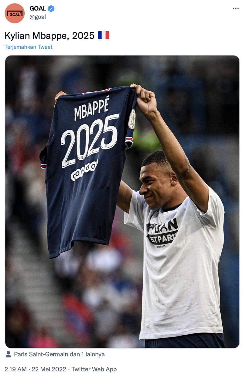 Meme fans Real Madrid kecewa Kylian Mbappe bertahan di PSG.