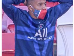 Kylian Mbappe Bertahan di PSG, Meme Real Madrid Kegocek Lagi