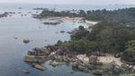 Pesona Pantai Tanjung Tinggi di Pulau Laskar Pelangi