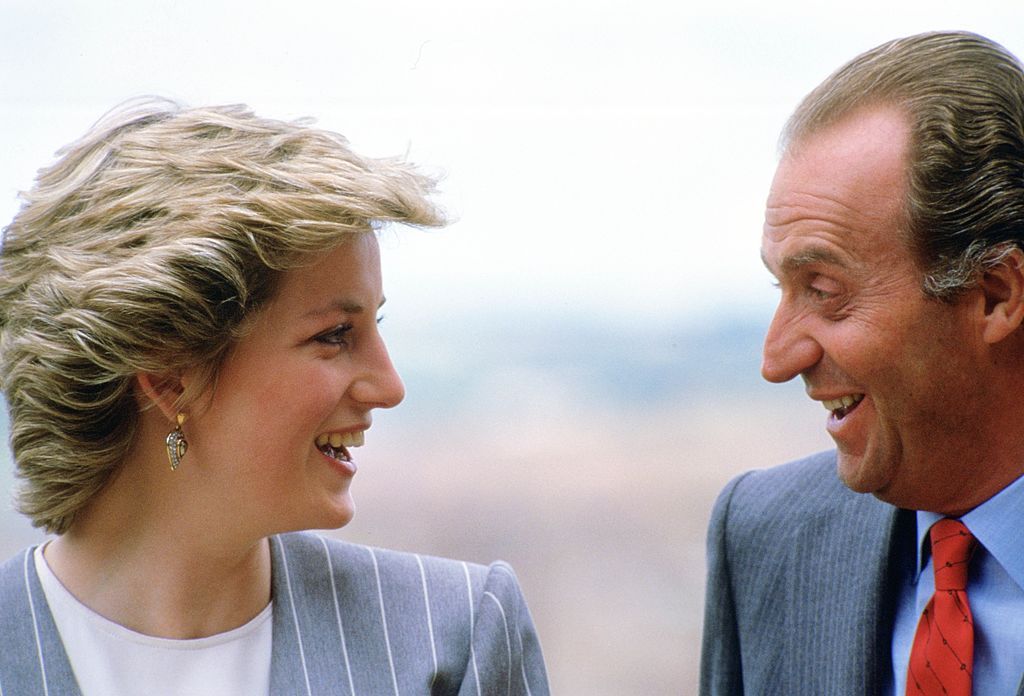 SPAIN - APRIL 24:  Princess Diana with King Juan Carlos during an official visit to Spain  (Photo by Tim Graham Photo Library via Getty Images)