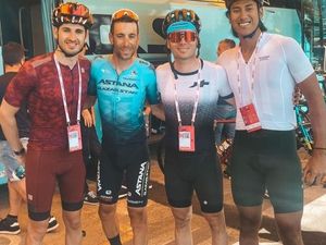 Sebelum Balapan di Le Mans, Sean Gelael Bersepeda Dulu