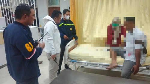 Seorang warga di Mataram diteror anak panah. Korban dilarikan ke Rumah Sakit Bhayangkara Mataram.