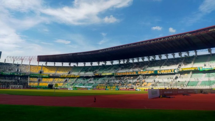 Stadion Gelora Bung Tomo (GBT)