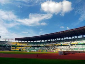 Menpora: FIFA Minta Tangga Stadion Gelora Bung Tomo Harus Ditambah