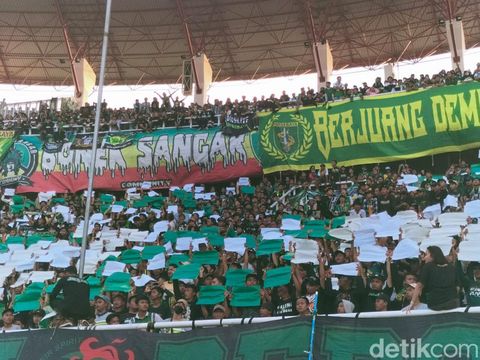 suporter persebaya