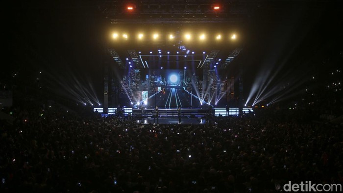 Terbuai Aksi Padi Reborn di Allo Bank Festival Padi Reborn turut tampil di Allo Bank Festival 2022. Aksi panggungnya sukses membuai penonton hingga ikut bersenandung, Sabtu, 21/5/2022.