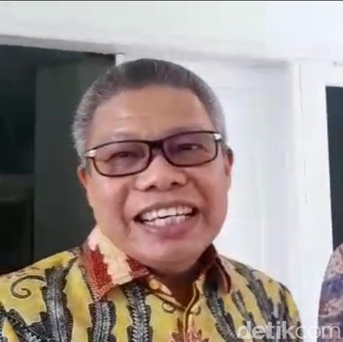 Wali Kota Parepare Taufan Pawe (kiri). Foto: Agung Pramono/detikSulsel