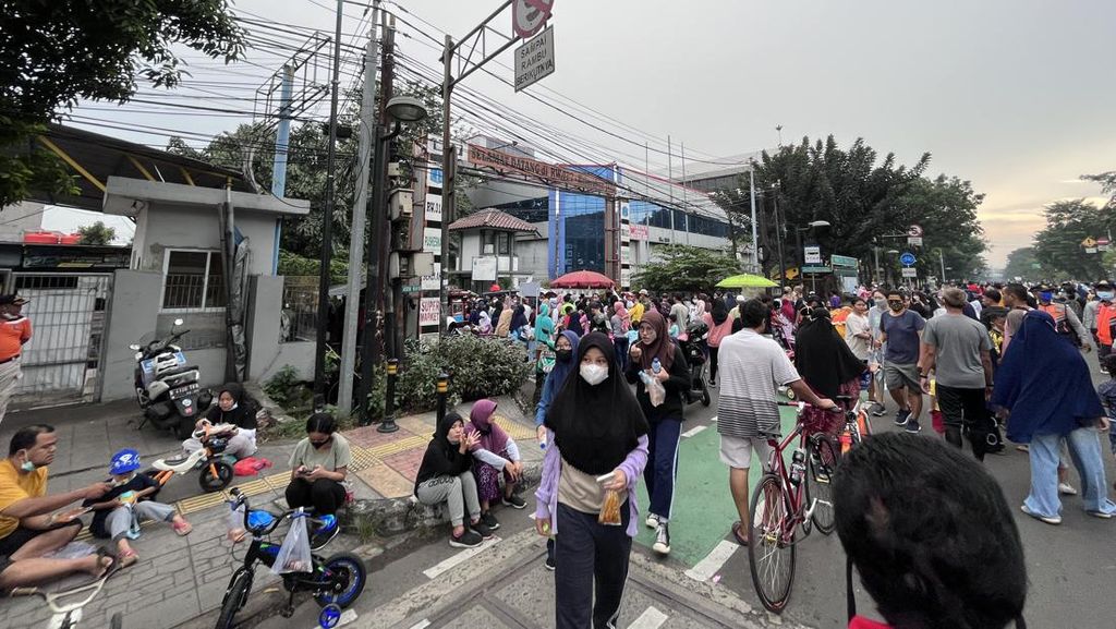Senangnya Warga Saat CFD Jakarta Dibuka Lagi Usai 2 Tahun