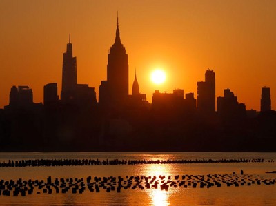 Seperti Ini Pesona Matahari Terbit di New York