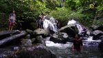 Ada di Sorong Papua, Tempat Wisata Ini Asyik Buat Main Air