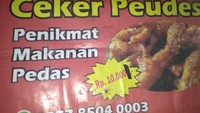 Harganya yang murah dan rasa pedasnya yang luar biasa membuat Ceker Peudes laris diantre pembeli. Berlokasi di Jalan Tanah Sareal Raya, Tambora harga seporsi ceker di sini dipatok Rp 10 ribuan saja. Foto: Istimewa