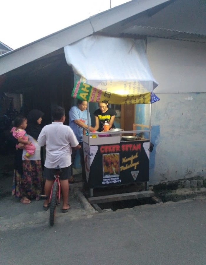 Food Spot Ceker Setan