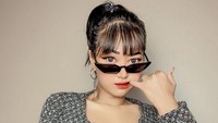 Semakin populer, Chindy Mariad jadi lebih menjaga penampilan. (Foto: dok. Instagram @chindymaryad) 