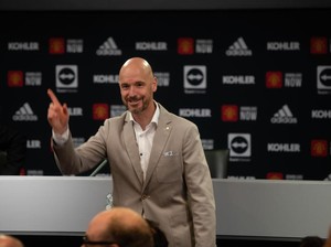 Erik ten Hag Menantang Dominasi Guardiola dan Klopp di Premier League