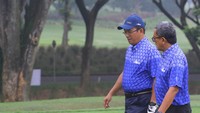 Pada kesempatan ini pula, Bank BTN memberikan bantuan kepada para pengembang berupa 7.200 bibit pohon yang dibagi pro-rata kepada REI, Apersi dan Himpera masing-masing 2.400 bibit pohon untuk mendukung program perumahan ramah lingkungan yang menjadi fokus BTN.