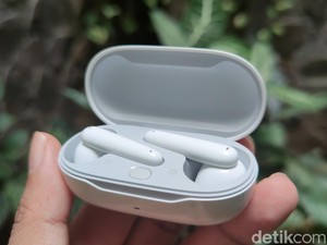 Review Huawei FreeBuds SE, Suara Bening dan Nyaman di Telinga