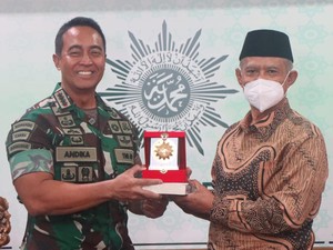 Disambangi Jenderal Andika, Haedar Nashir: Muhammadiyah dan TNI Menyatu