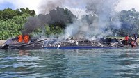 Kapal feri yang mengangkut 134 orang penumpang dan awak terbakar di Provinsi Quezon, Filipina.   