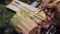 Rangkaian terbaru Naturals by Watsonshadir dengan empat kebaikan dari alam dan untuk alam yakni kemasan yang terbuat dari recycled plastic serta lebih mudah untuk didaur ulang kembali, dibuat dari 90% lebih bahan organik bersertifikat yang aman untuk kulit dan lingkungan, 100% vegan dan tidak dites atau diuji pada hewan. 
