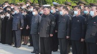Corona Mengganas, Kim Jong-Un dan Pejabat Korut Ramai-ramai Hadiri Pemakaman