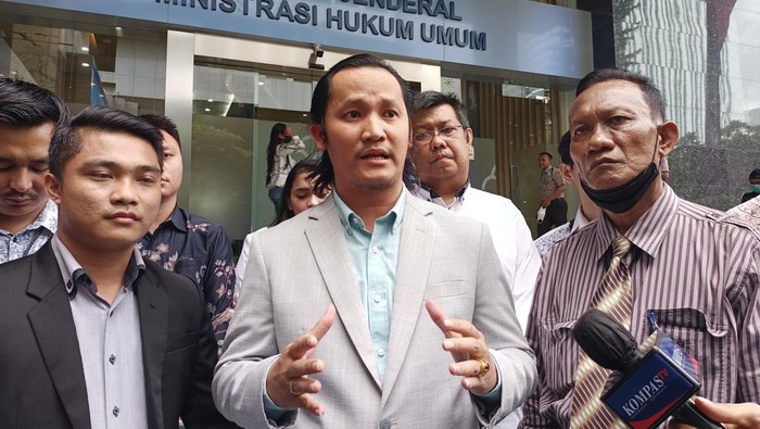 Kuasa hukum Parkindo 1945 saat berada di Kemenkumham (Karin-detikcom)